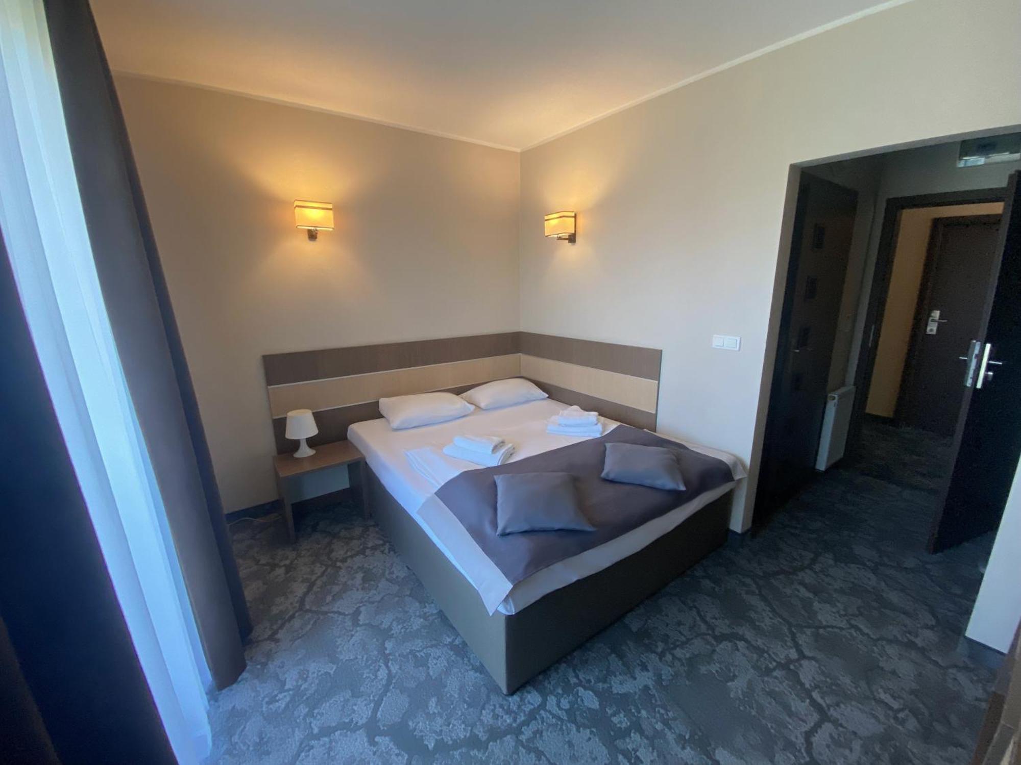 Hotel Sleep Wroclaw Breslávia Exterior foto