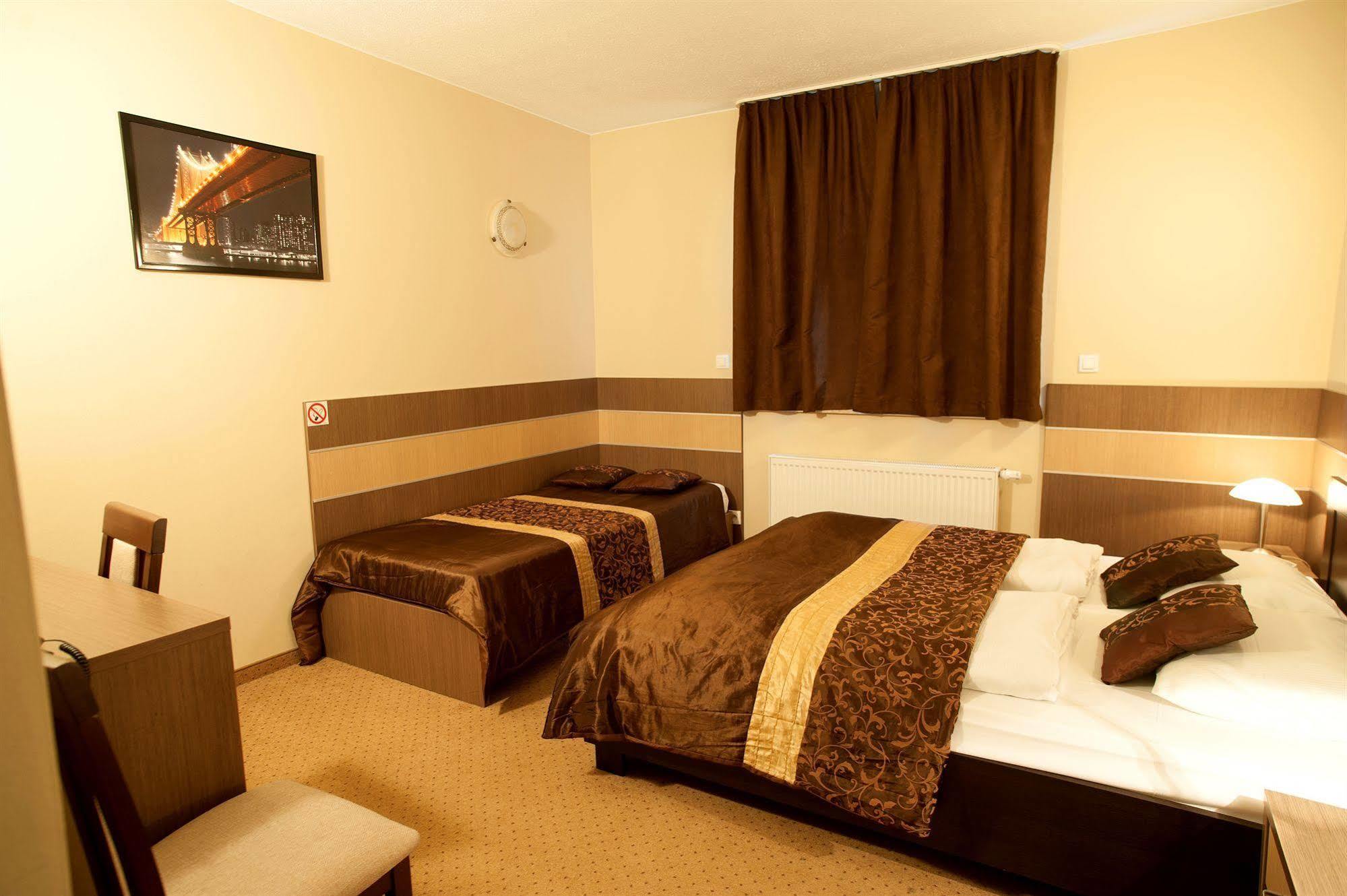 Hotel Sleep Wroclaw Breslávia Exterior foto